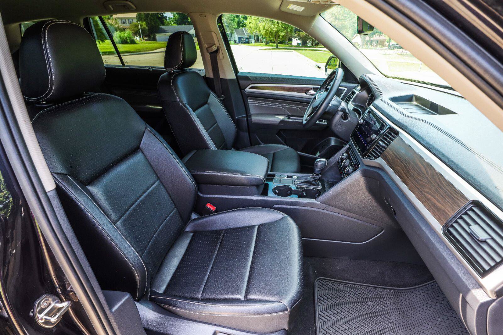 Used 2023 Volkswagen Atlas SE FWD image 39