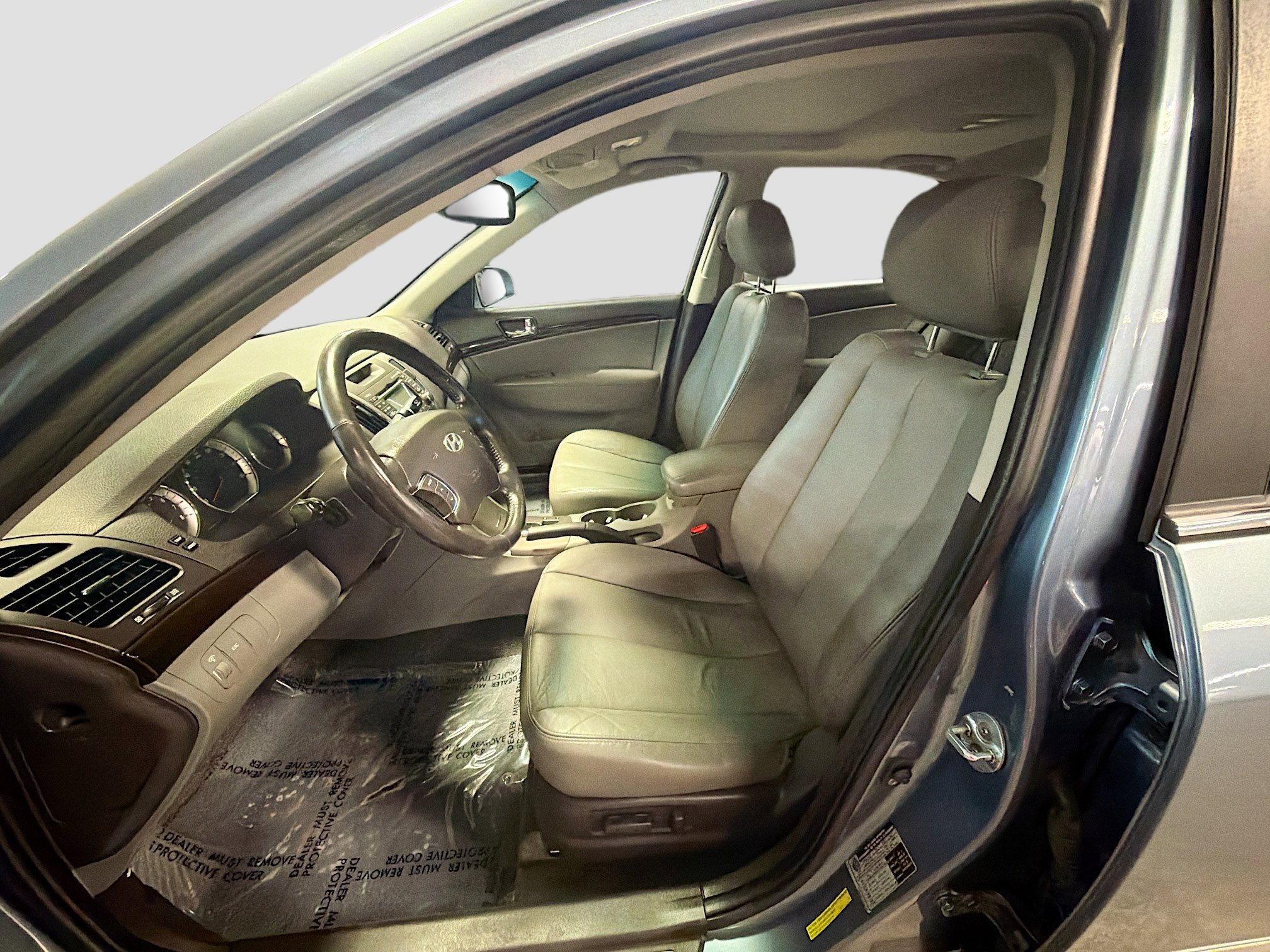 Used 2009 Hyundai Sonata Limited image 13