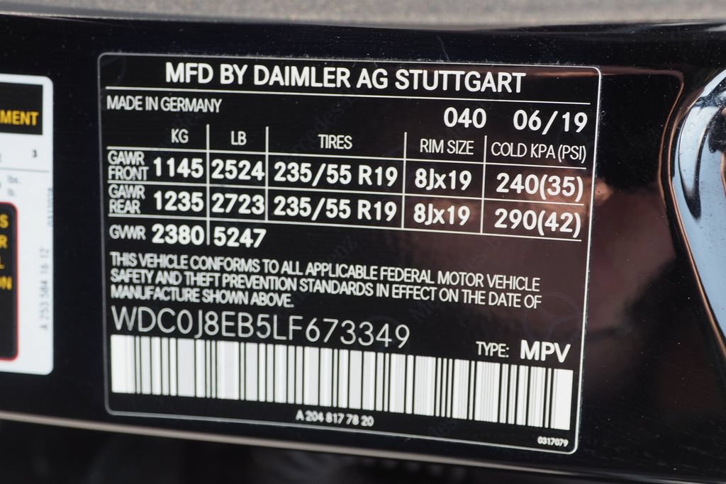 Used 2020 Mercedes-Benz GLC 300 4MATIC Coupe image 31