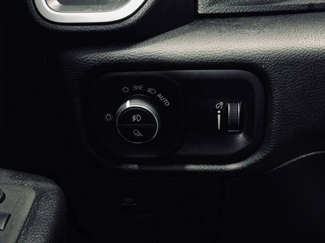 Used 2023 RAM 1500 Big Horn image 29