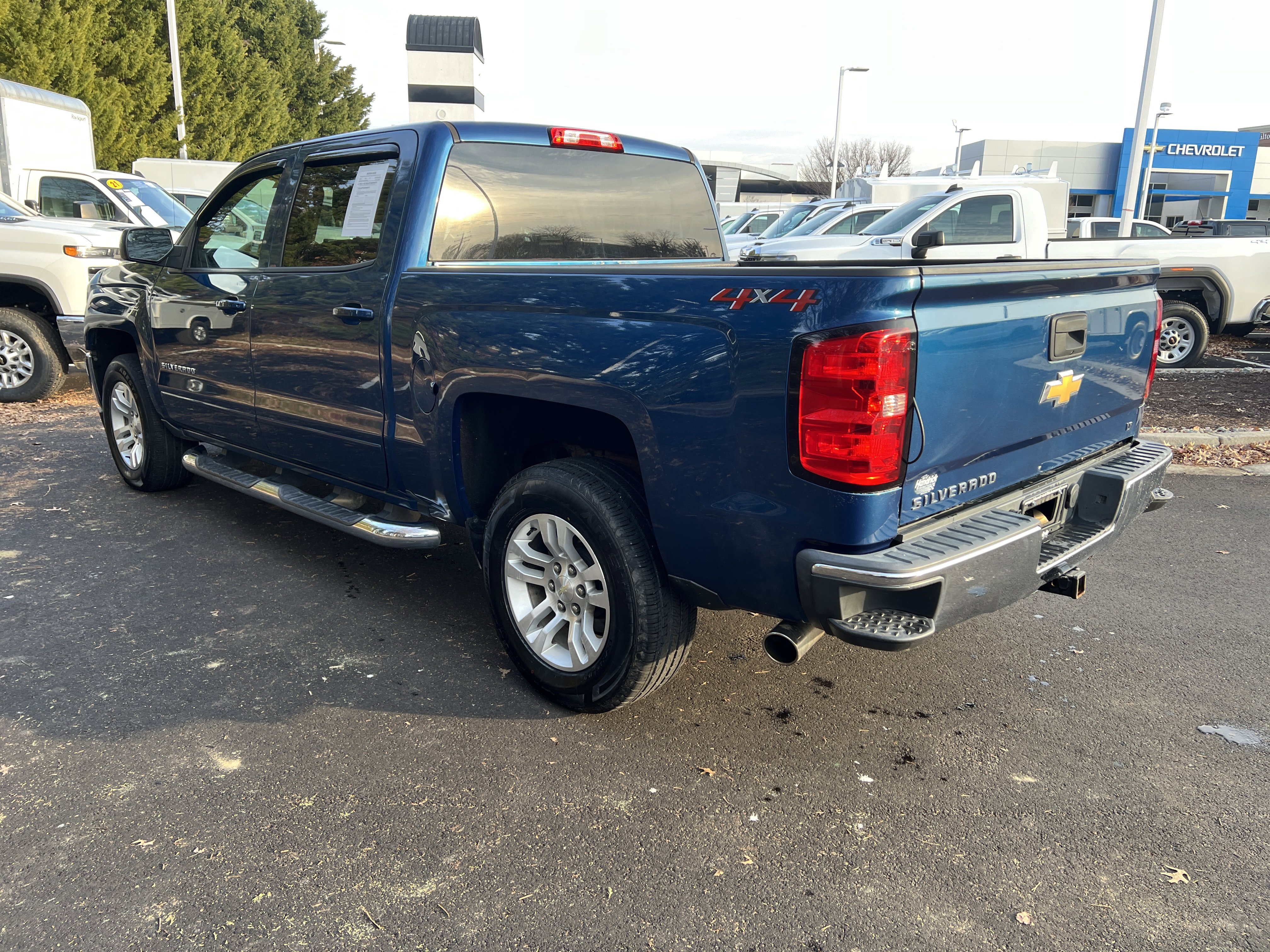 Used 2018 Chevrolet Silverado 1500 LT w/ All Star Edition image 8