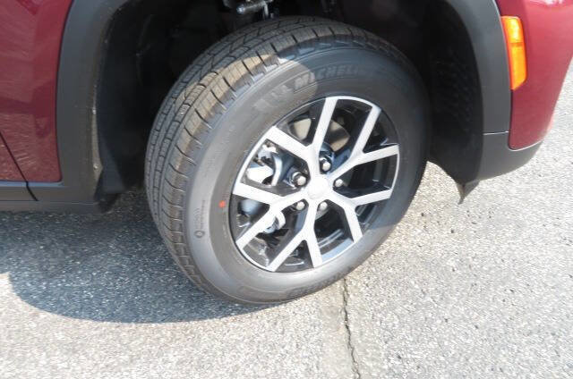 New 2025 Jeep Grand Cherokee Limited image 3