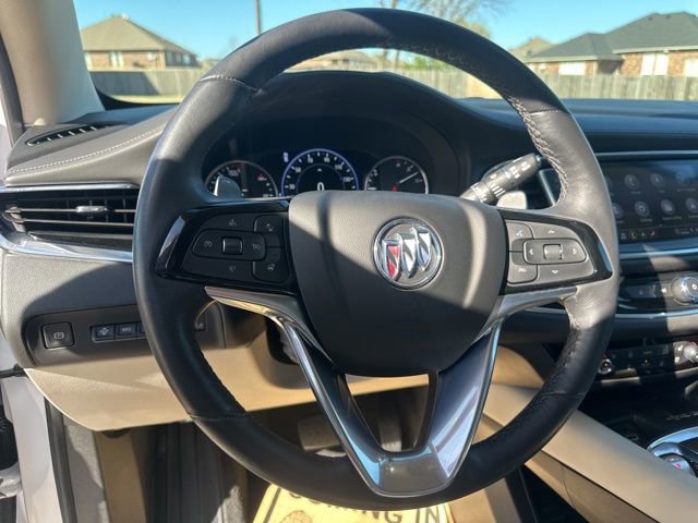 Used 2024 Buick Enclave Avenir w/ Avenir Technology Package image 18