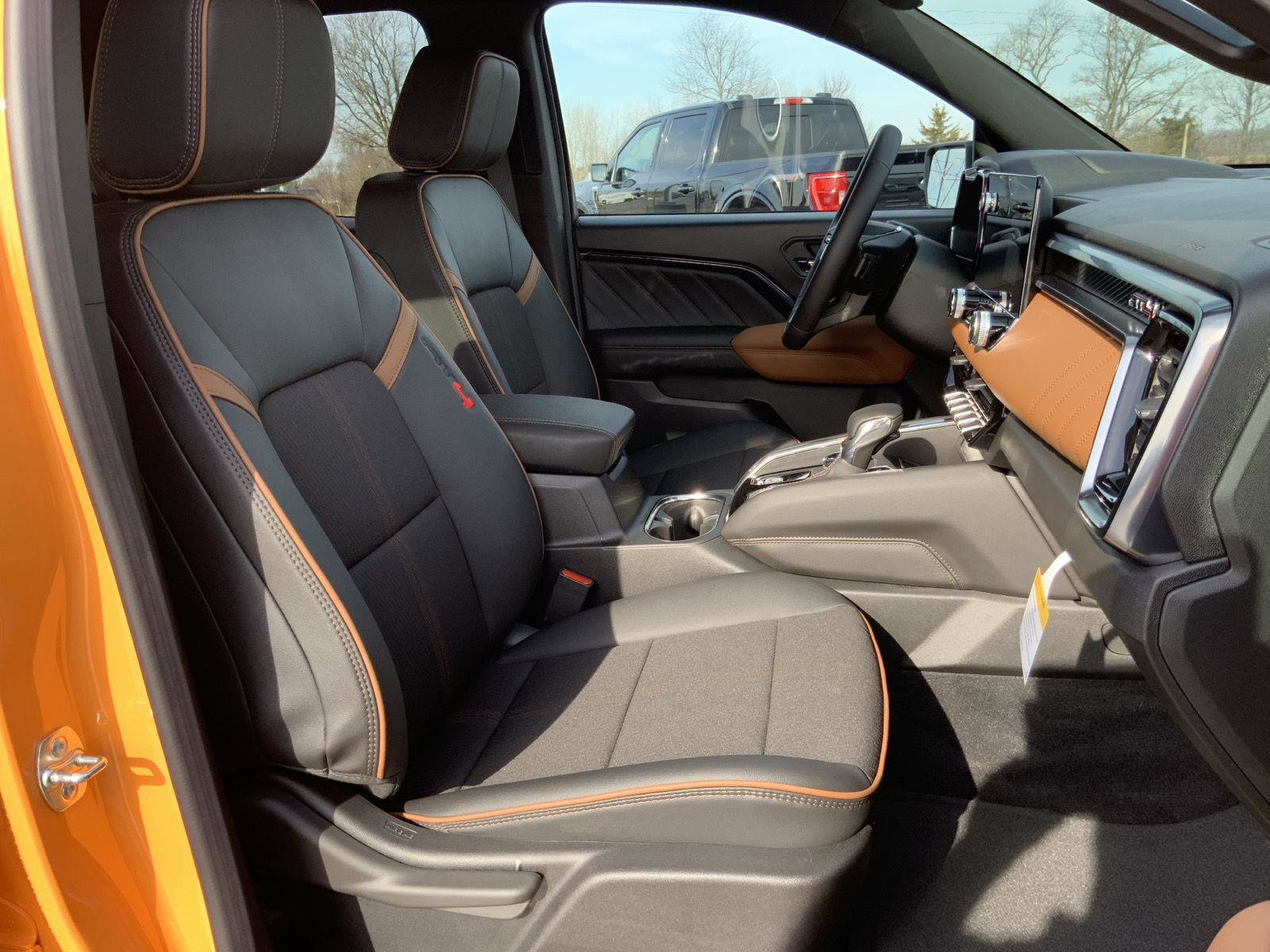 New 2026 GMC Canyon AT4 image 65