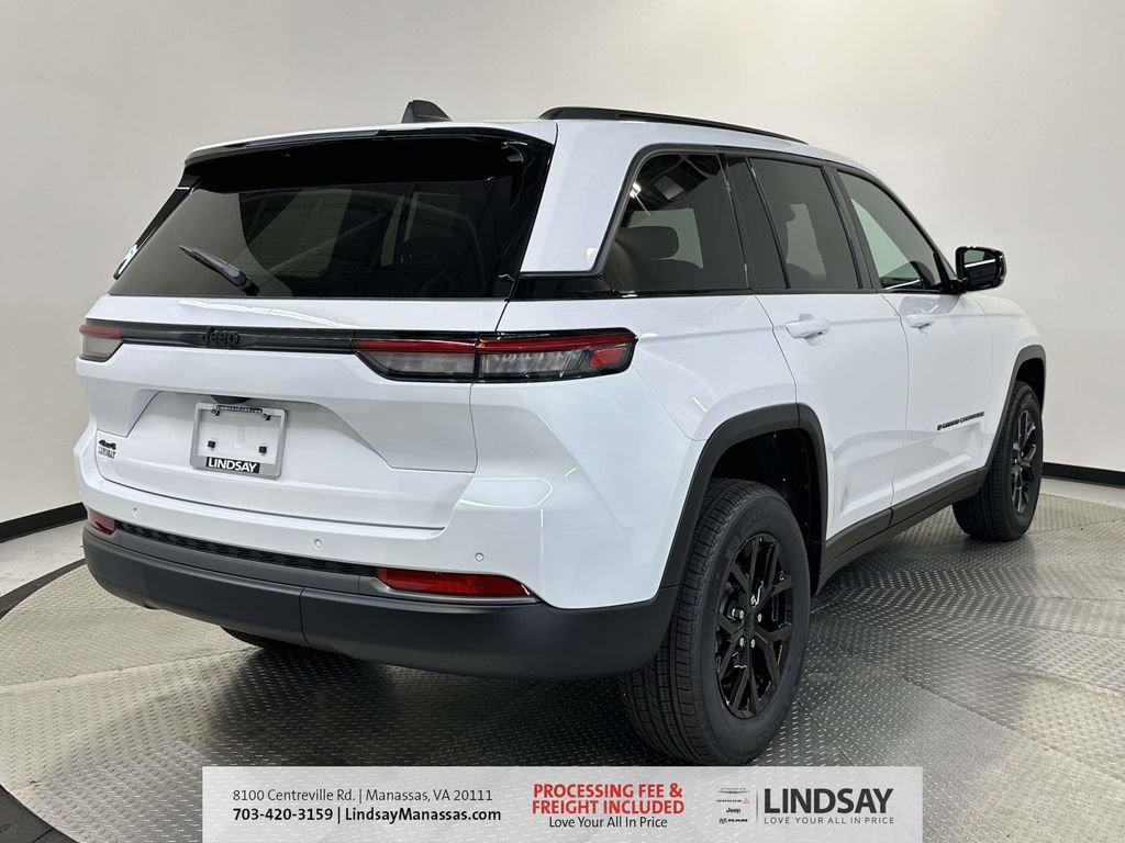 New 2026 Jeep Grand Cherokee Altitude AWD/4WD image 8