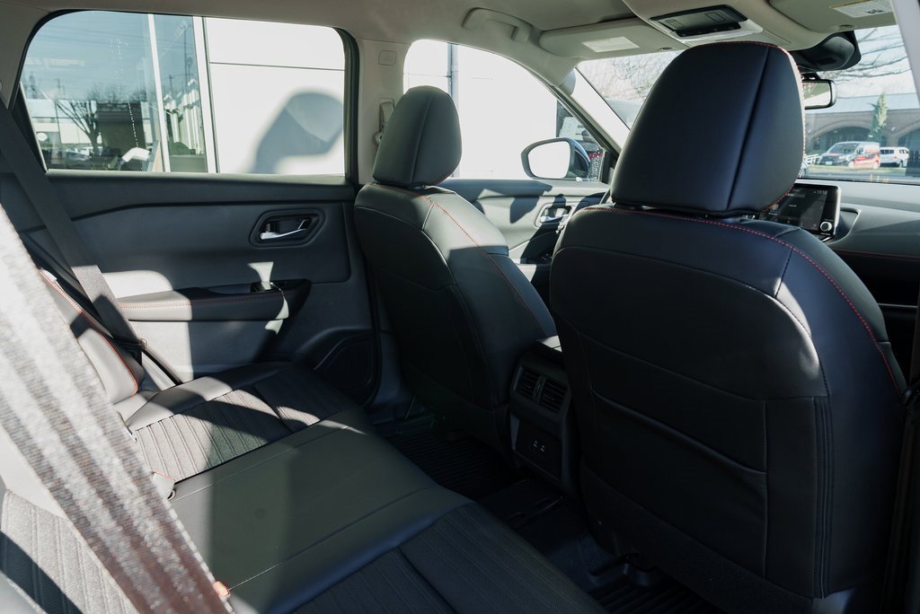 New 2026 Nissan Rogue Rock Creek image 24