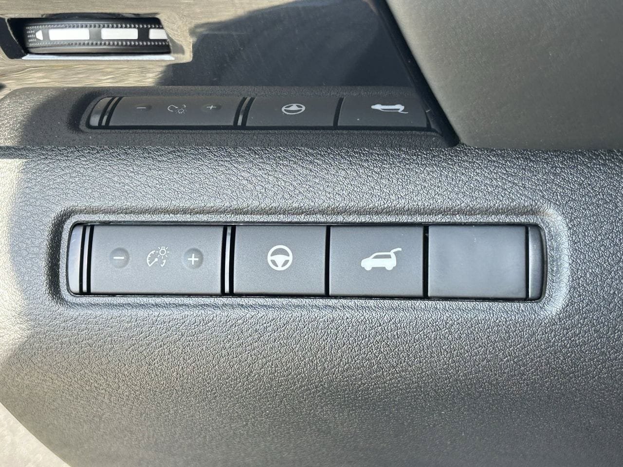New 2026 Nissan Pathfinder SV FWD image 41