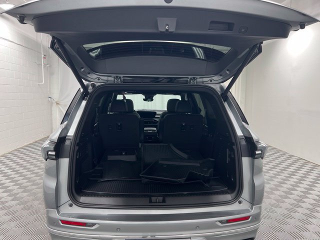 Used 2026 Buick Enclave Avenir w/ Super Cruise Package FWD image 8