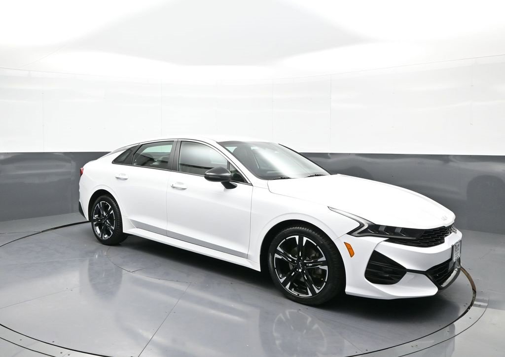 Used 2023 Kia K5 GT-Line w/ GT-Line Premium Package image 4