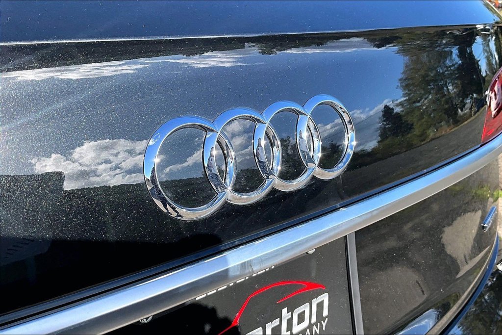 Used 2023 Audi Q5 2.0T Premium Plus w/ Premium Plus Package AWD/4WD image 11