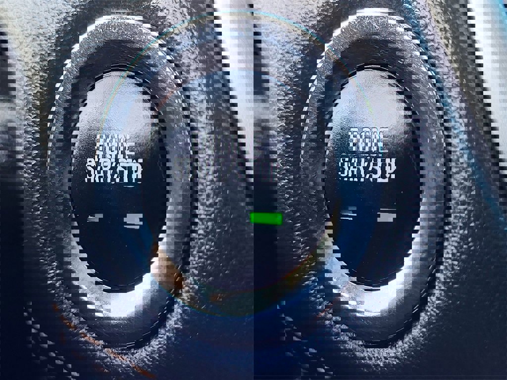 Certified 2020 Chevrolet Trax LT w/ LT Convenience Package image 26