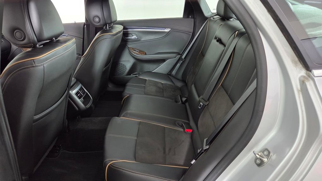 Used 2014 Chevrolet Impala LT w/ Premium Seating Package image 28