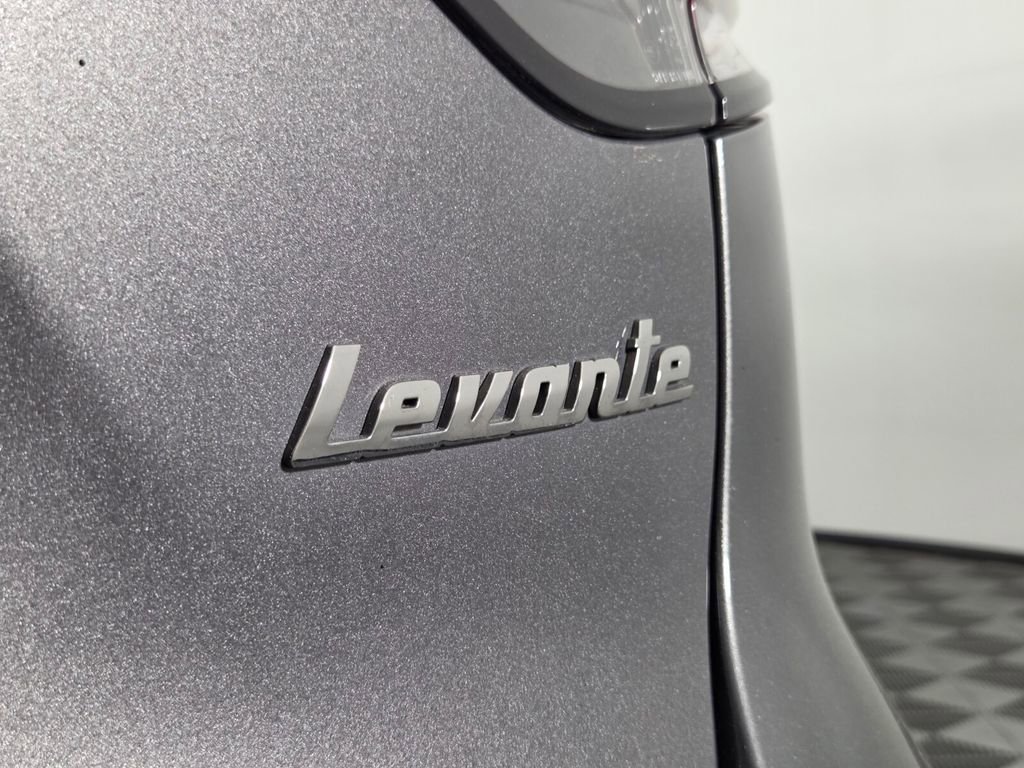 Used 2022 Maserati Levante Modena image 24