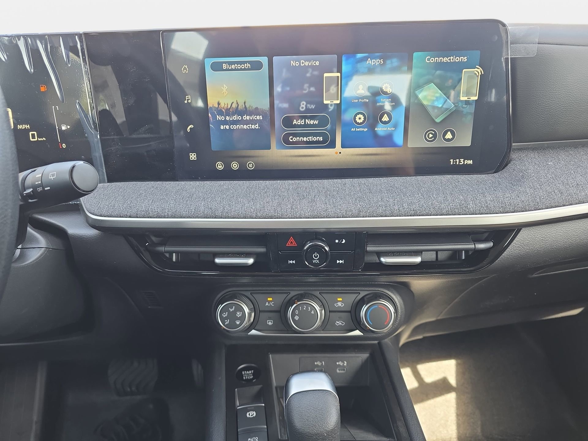 New 2026 Nissan Kicks S FWD image 20