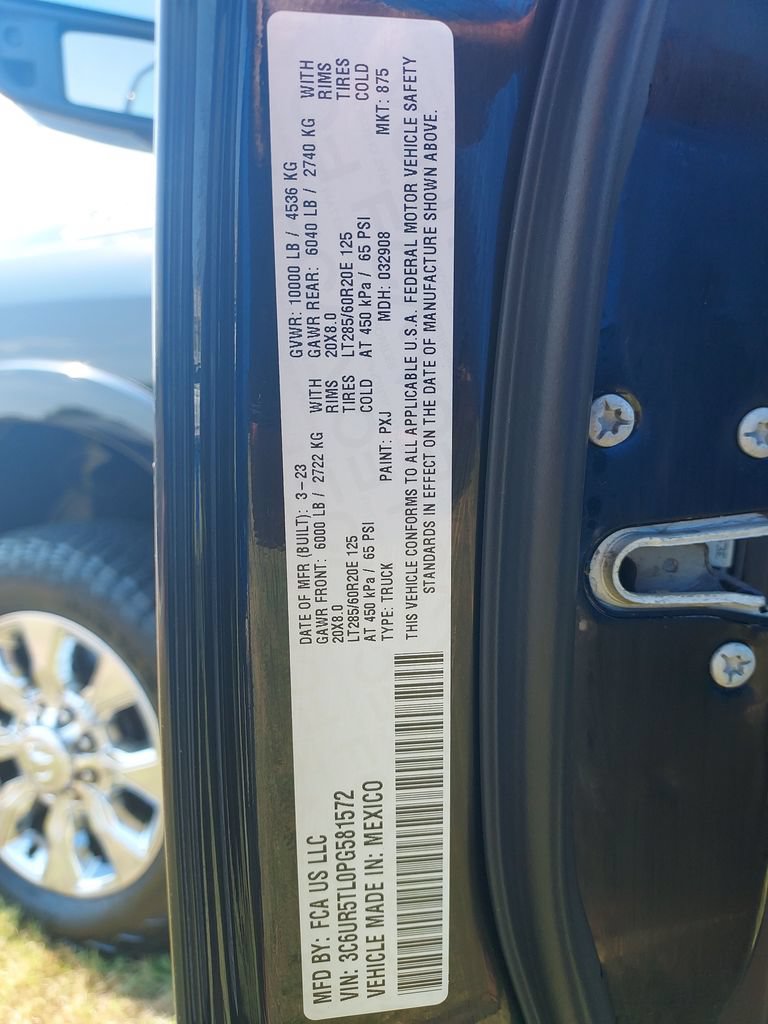 Used 2023 RAM 2500 Limited AWD/4WD image 24
