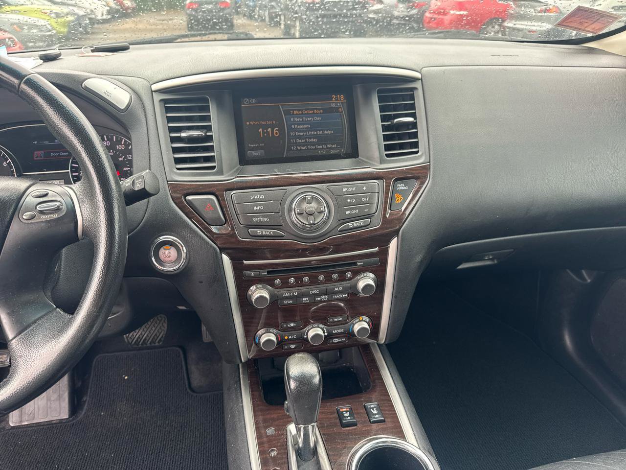 Used 2013 Nissan Pathfinder SL AWD/4WD image 10