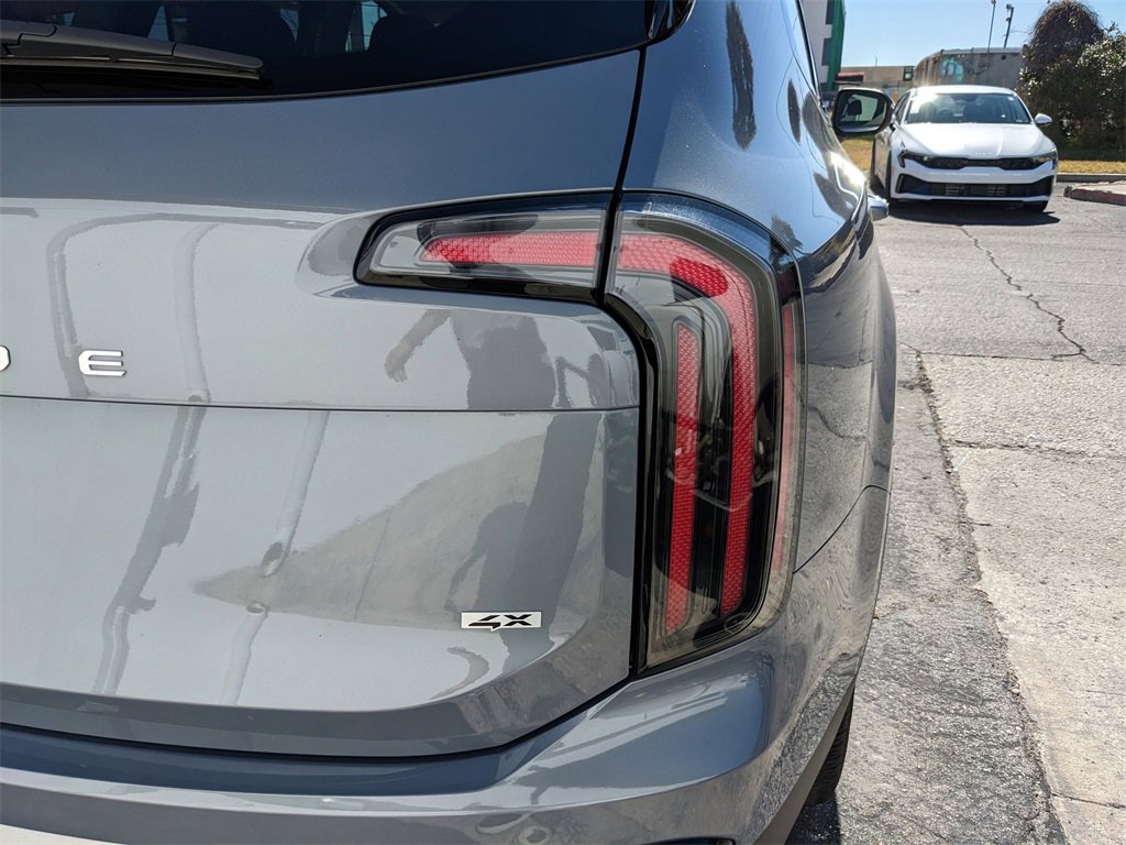 Certified 2025 Kia Telluride EX X-Line image 11