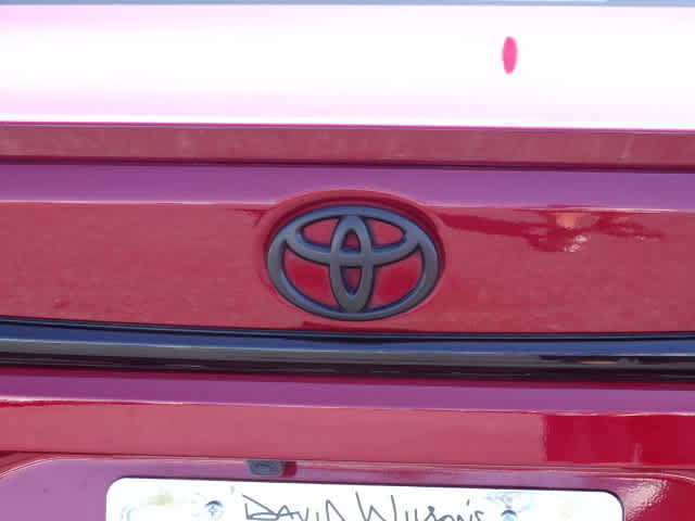 Certified 2025 Toyota Corolla SE FWD image 9