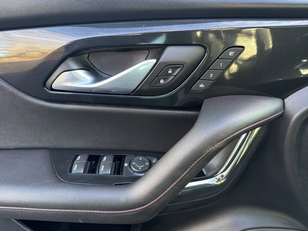 Used 2022 Chevrolet Blazer RS w/ Enhanced Convenience Package image 12