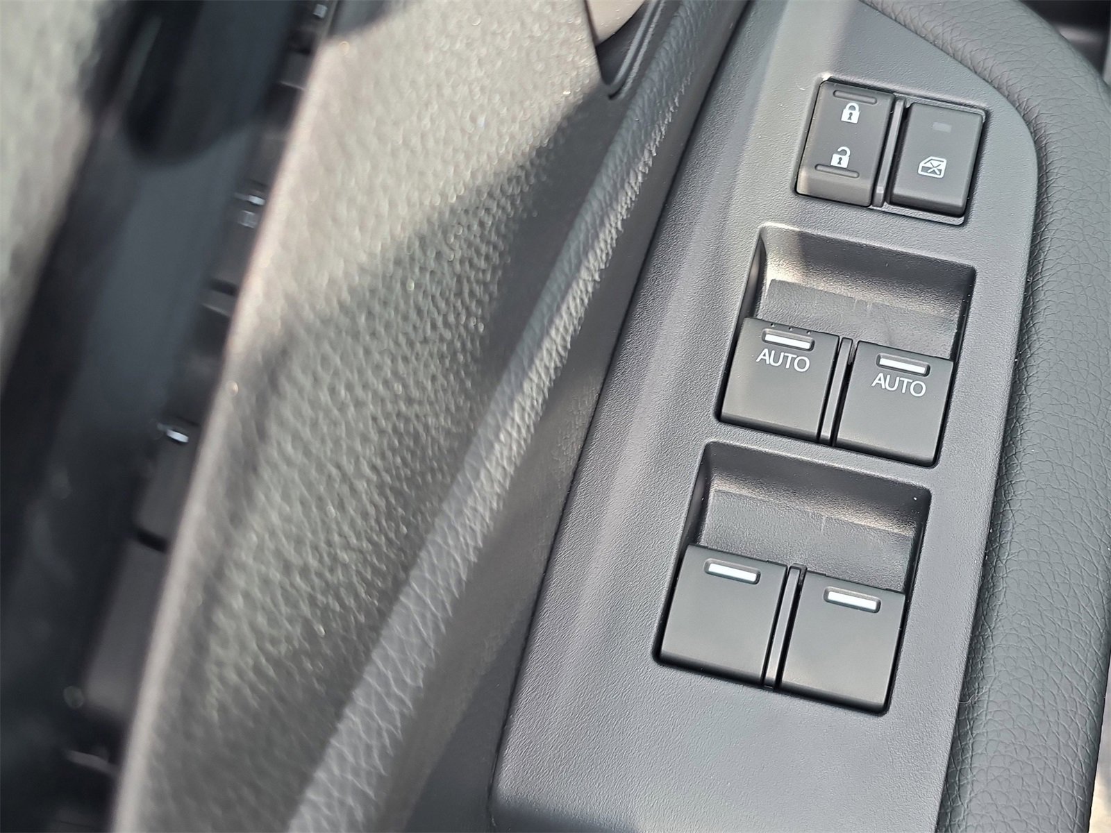 New 2026 Honda Ridgeline Black Edition image 15