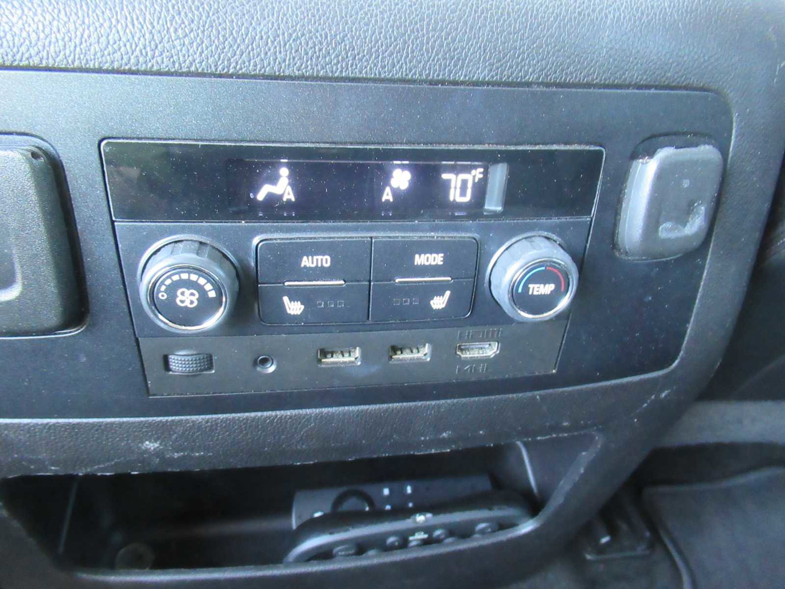 Used 2017 Chevrolet Tahoe LT image 38