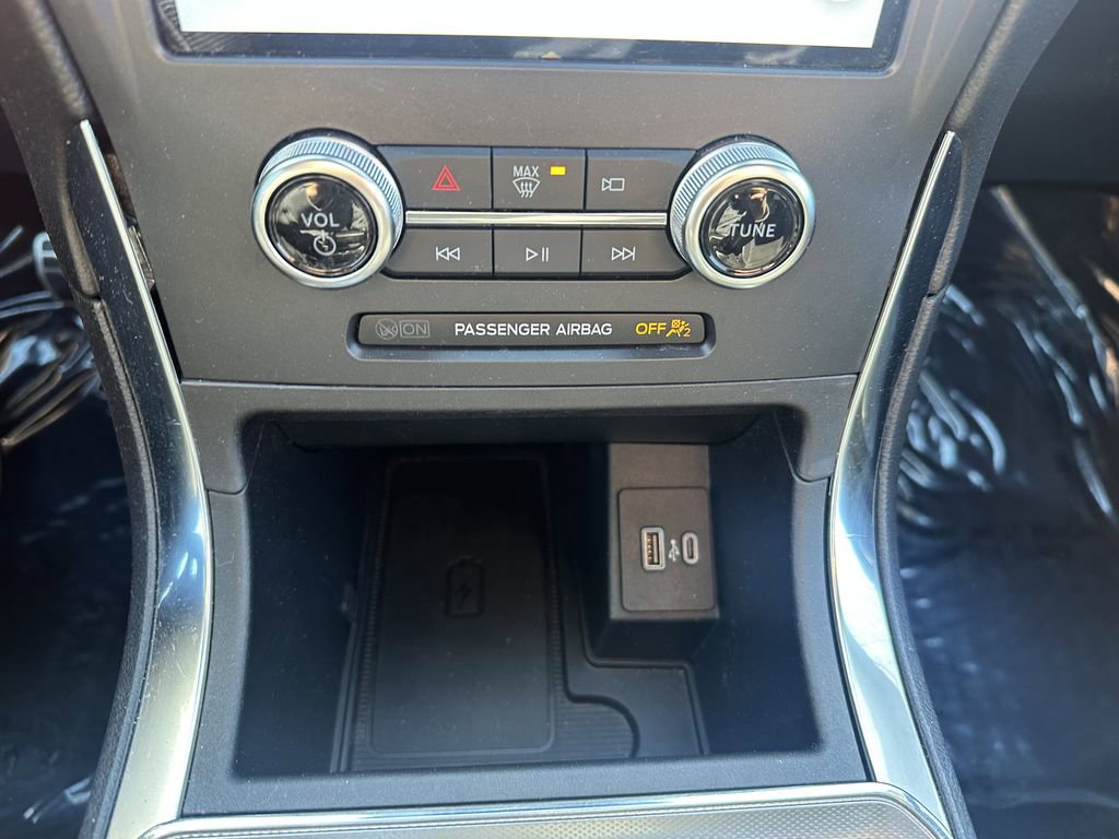 Used 2023 Ford Edge ST w/ Equipment Group 401A AWD/4WD image 18