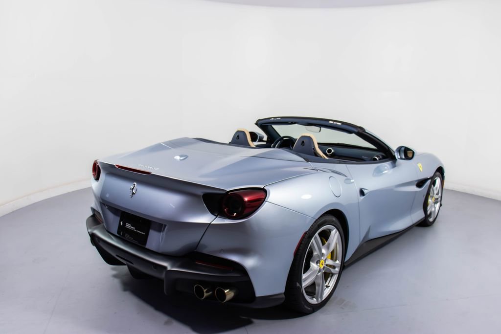 Certified 2022 Ferrari Portofino M RWD image 2