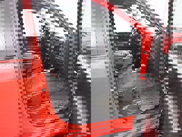 Used 2024 Chevrolet Silverado 2500 Custom w/ Custom Value Package image 16