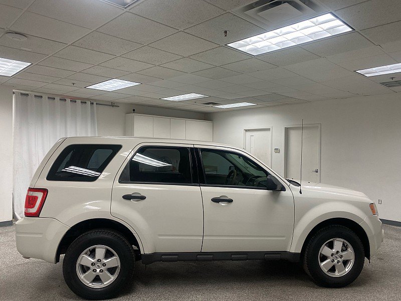 Used 2012 Ford Escape XLS image 4