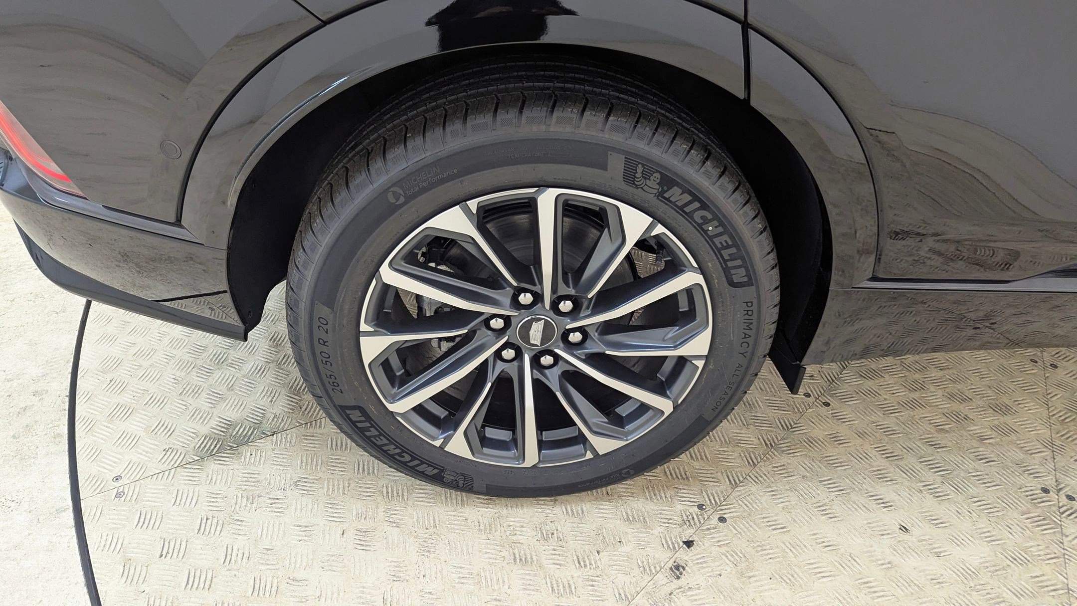 New 2026 Cadillac Lyriq Sport image 12