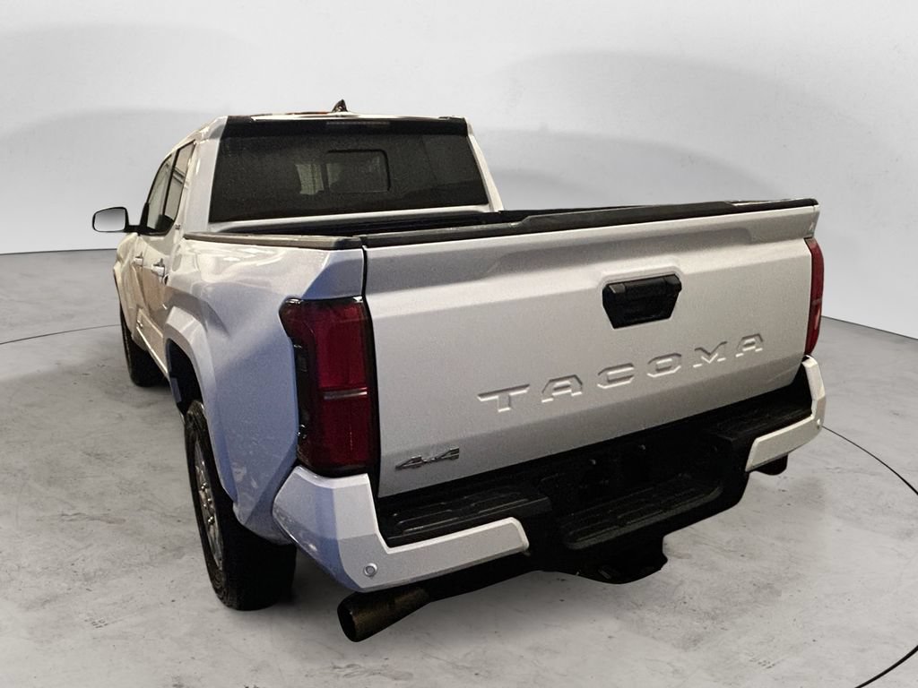 Used 2024 Toyota Tacoma SR5 AWD/4WD image 3