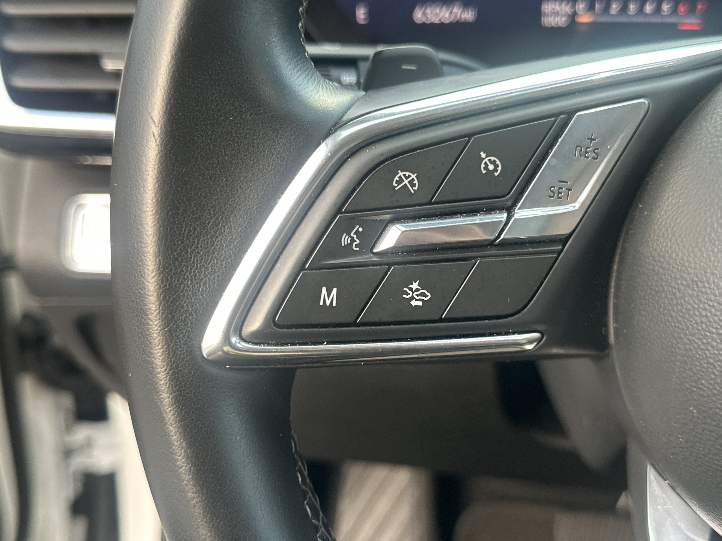 Used 2024 Buick Envision Preferred AWD/4WD image 24