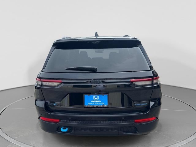 Used 2024 Jeep Grand Cherokee Trailhawk w/ Advanced Protech Group II AWD/4WD image 5