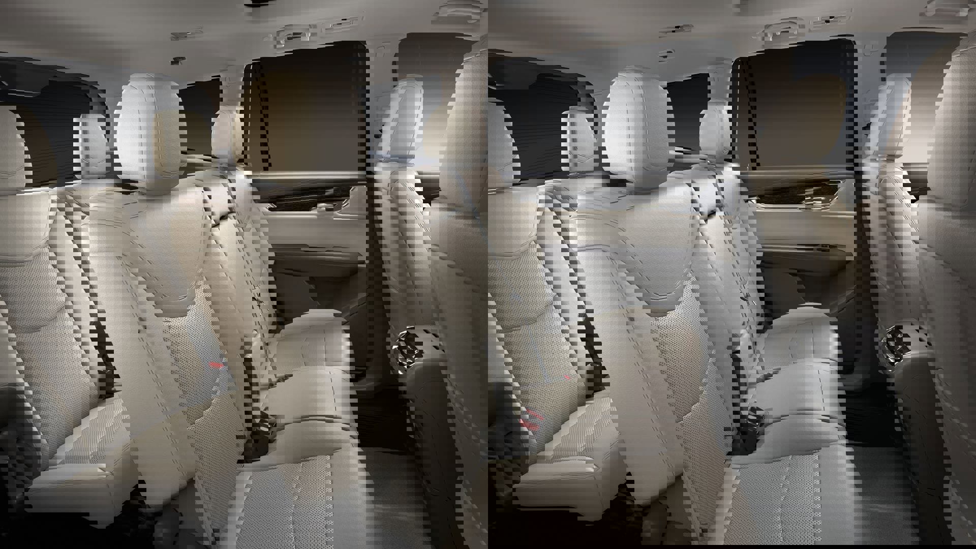 New 2025 Cadillac XT6 Premium Luxury image 34