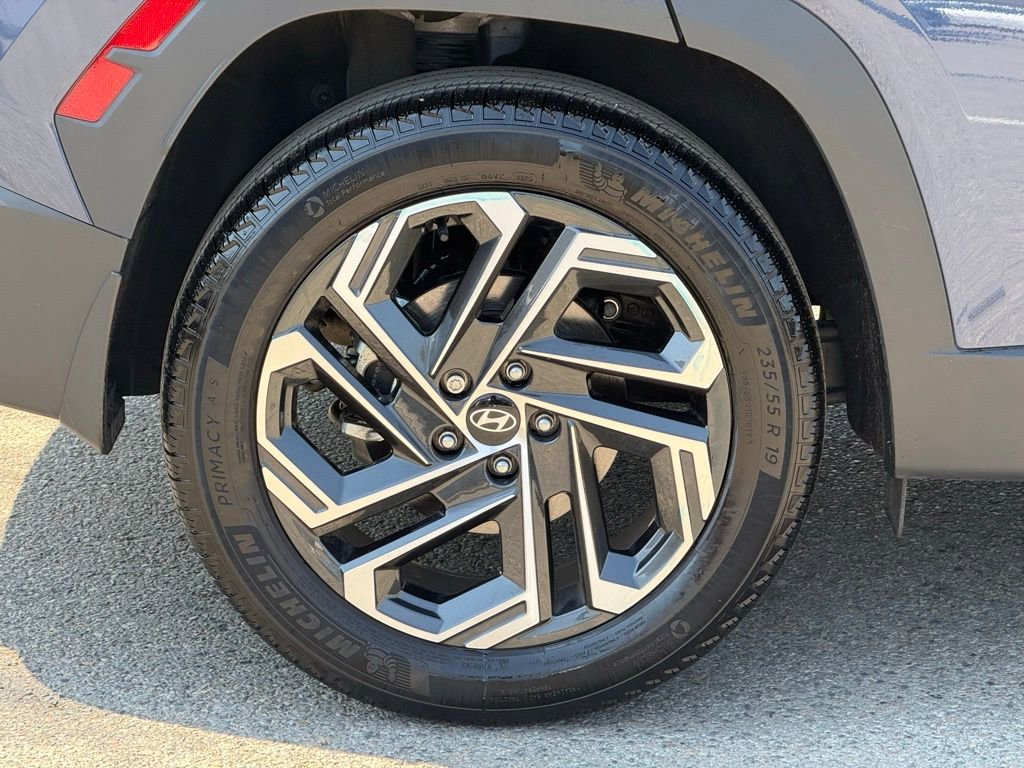 Used 2025 Hyundai Tucson Limited image 7