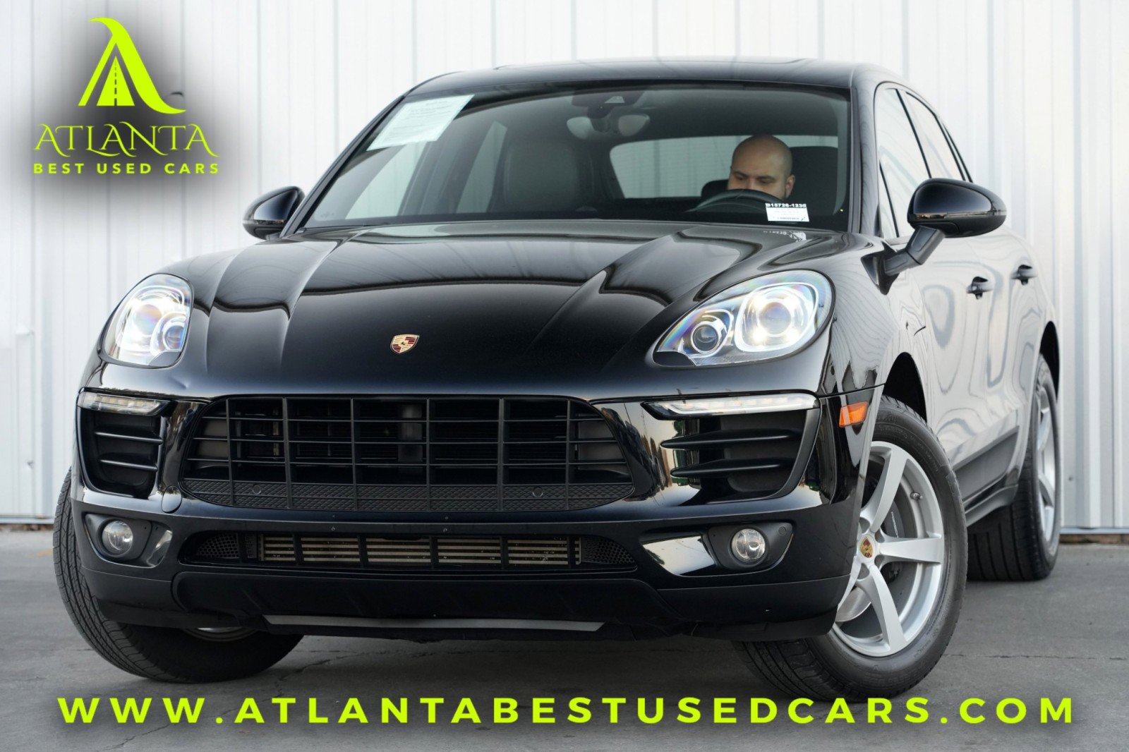 Used 2018 Porsche Macan image 1