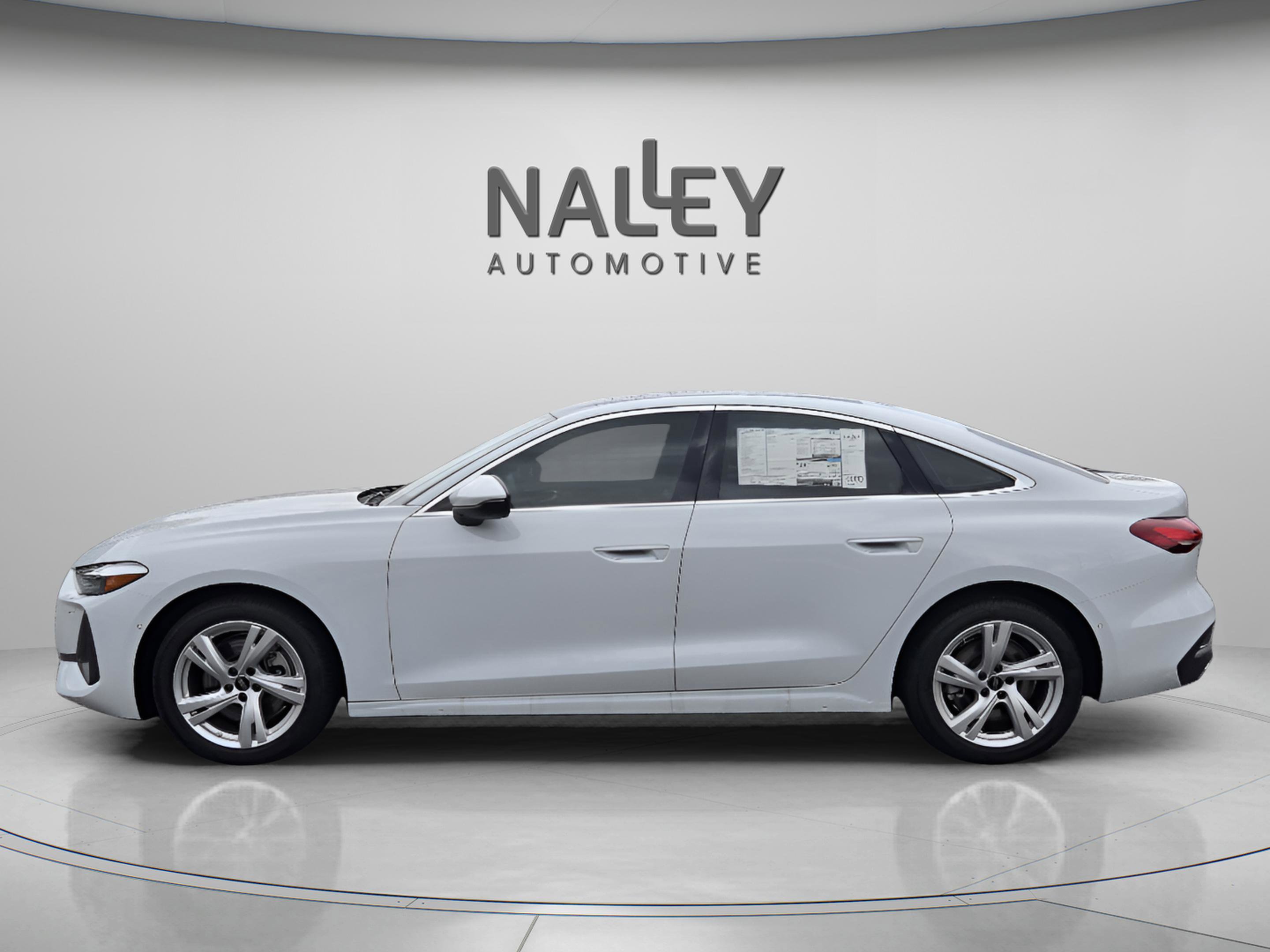 Used 2025 Audi A5 2.0T Premium image 3