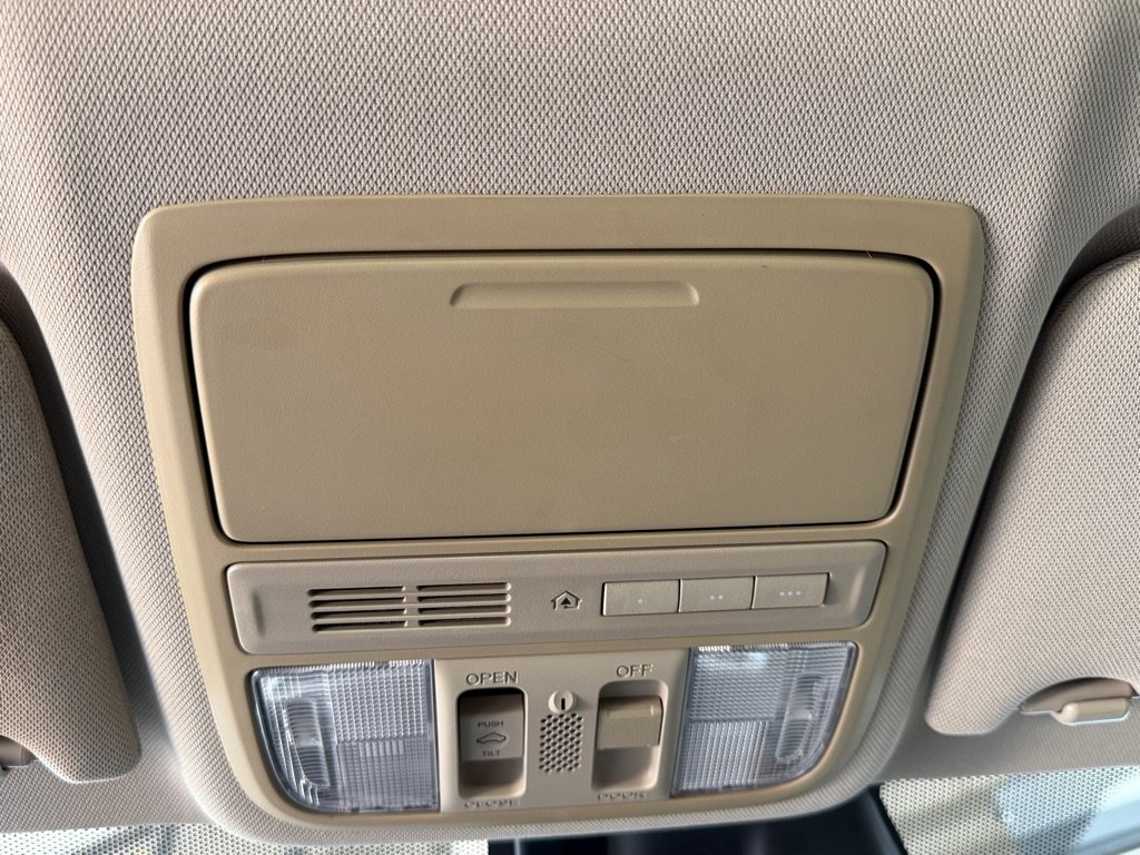 Used 2017 Honda Accord EX-L image 20