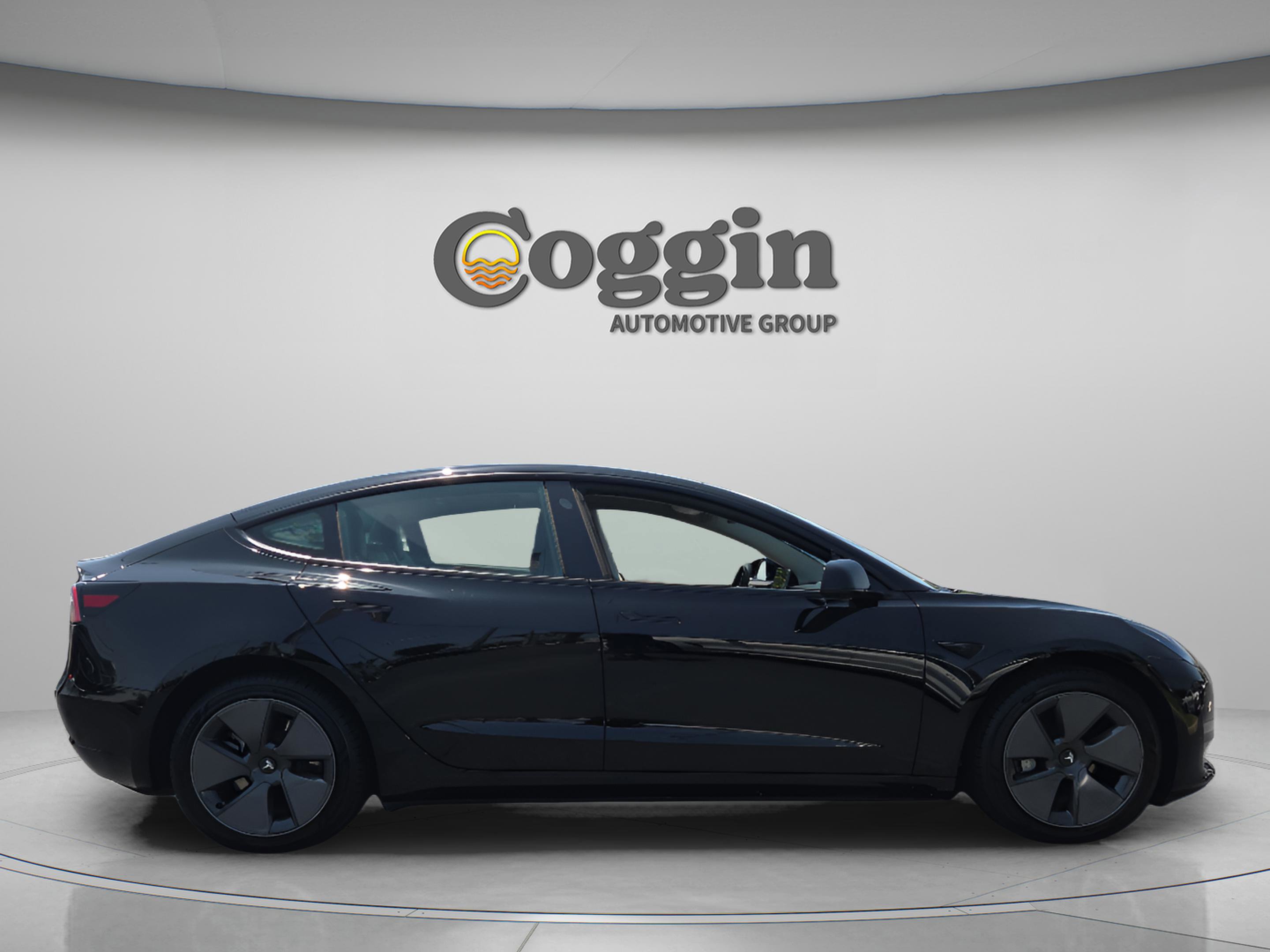 Used 2023 Tesla Model 3 Standard Range RWD image 6