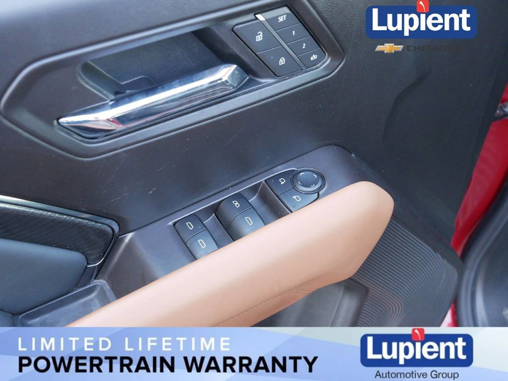 Used 2025 GMC Canyon AT4 w/ AT4 Premium Package image 15