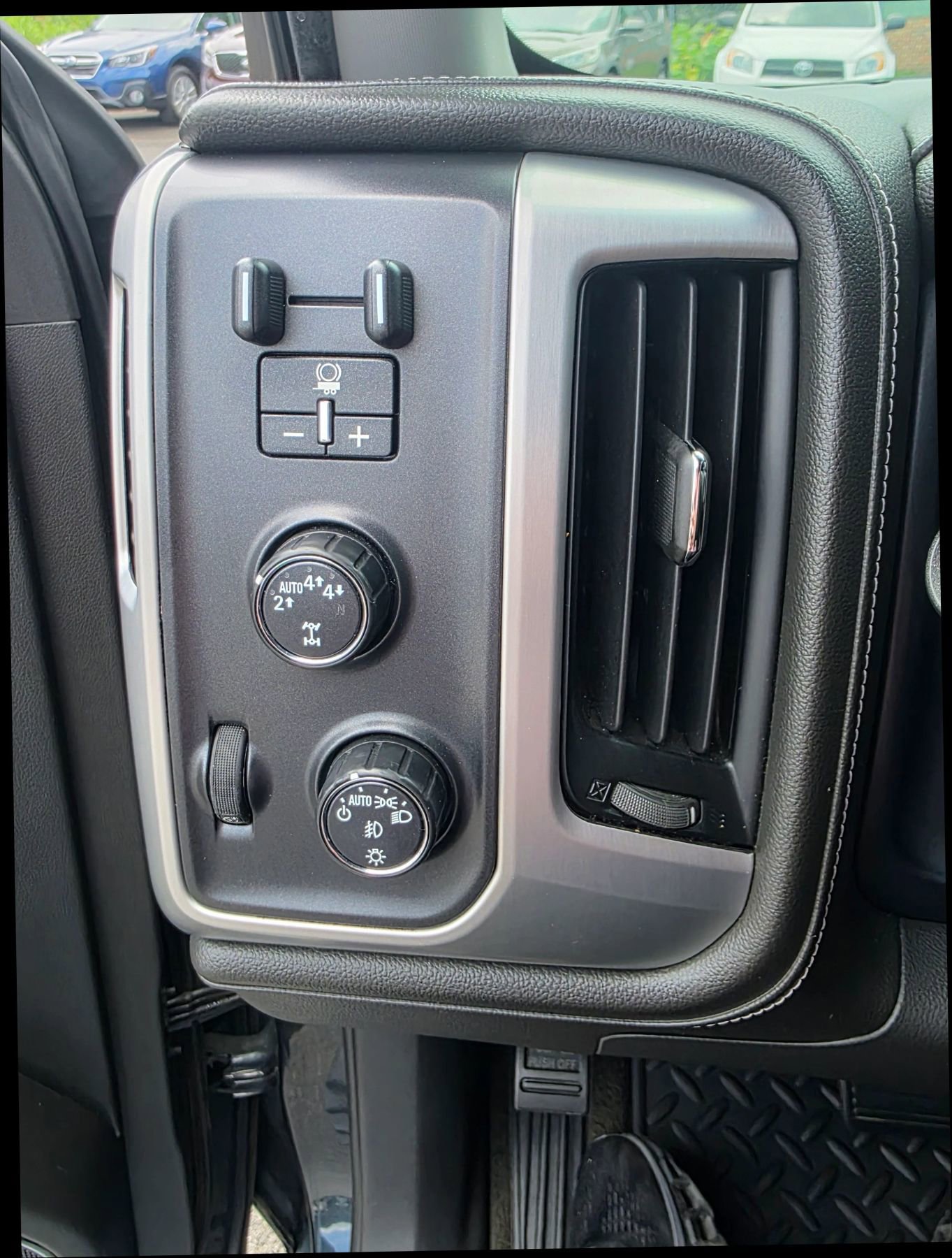 Used 2018 GMC Sierra 1500 SLT image 7