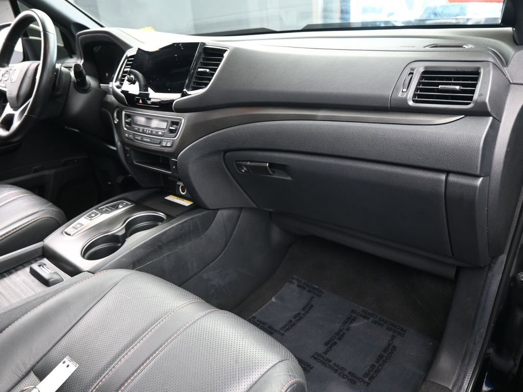 Used 2023 Honda Passport TrailSport image 49