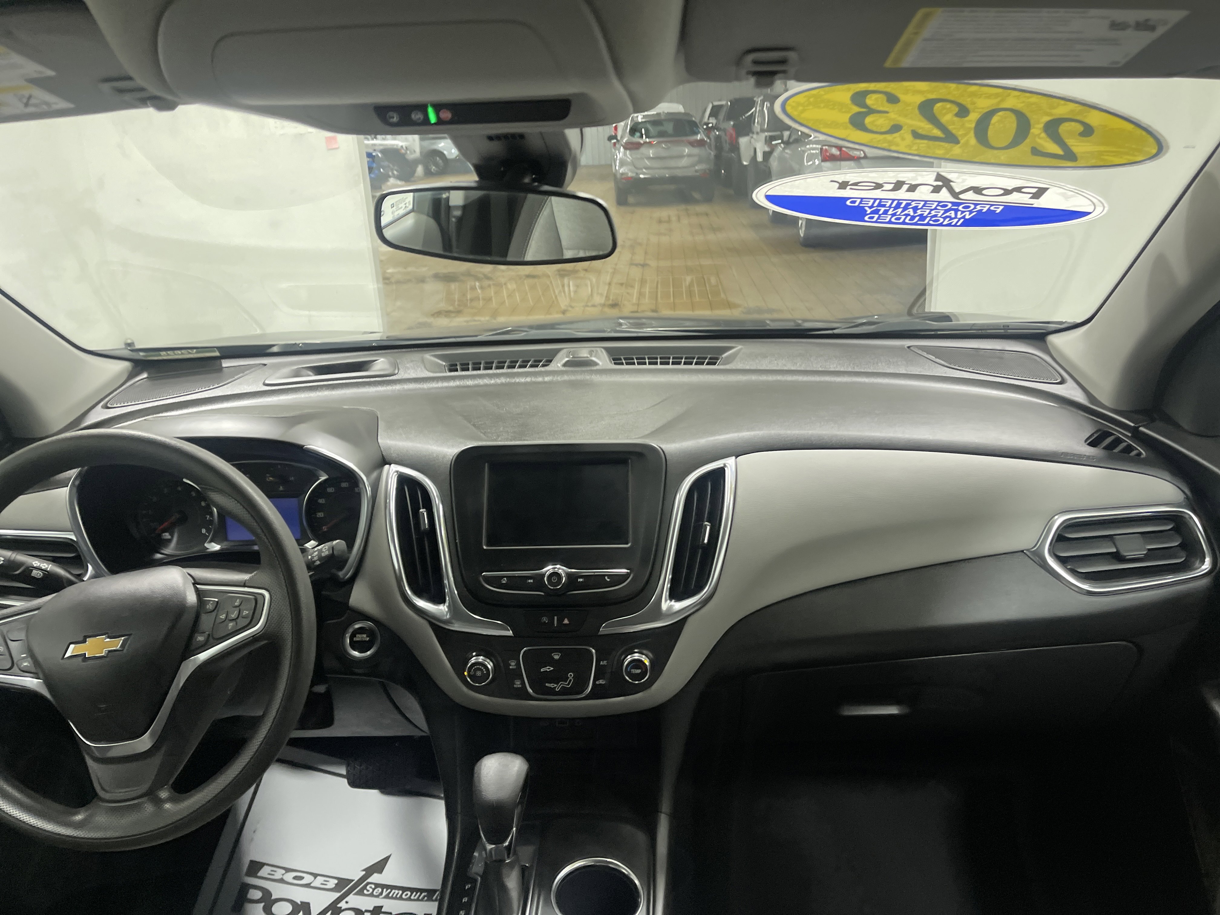 Used 2023 Chevrolet Equinox LS w/ LS Convenience Package image 23