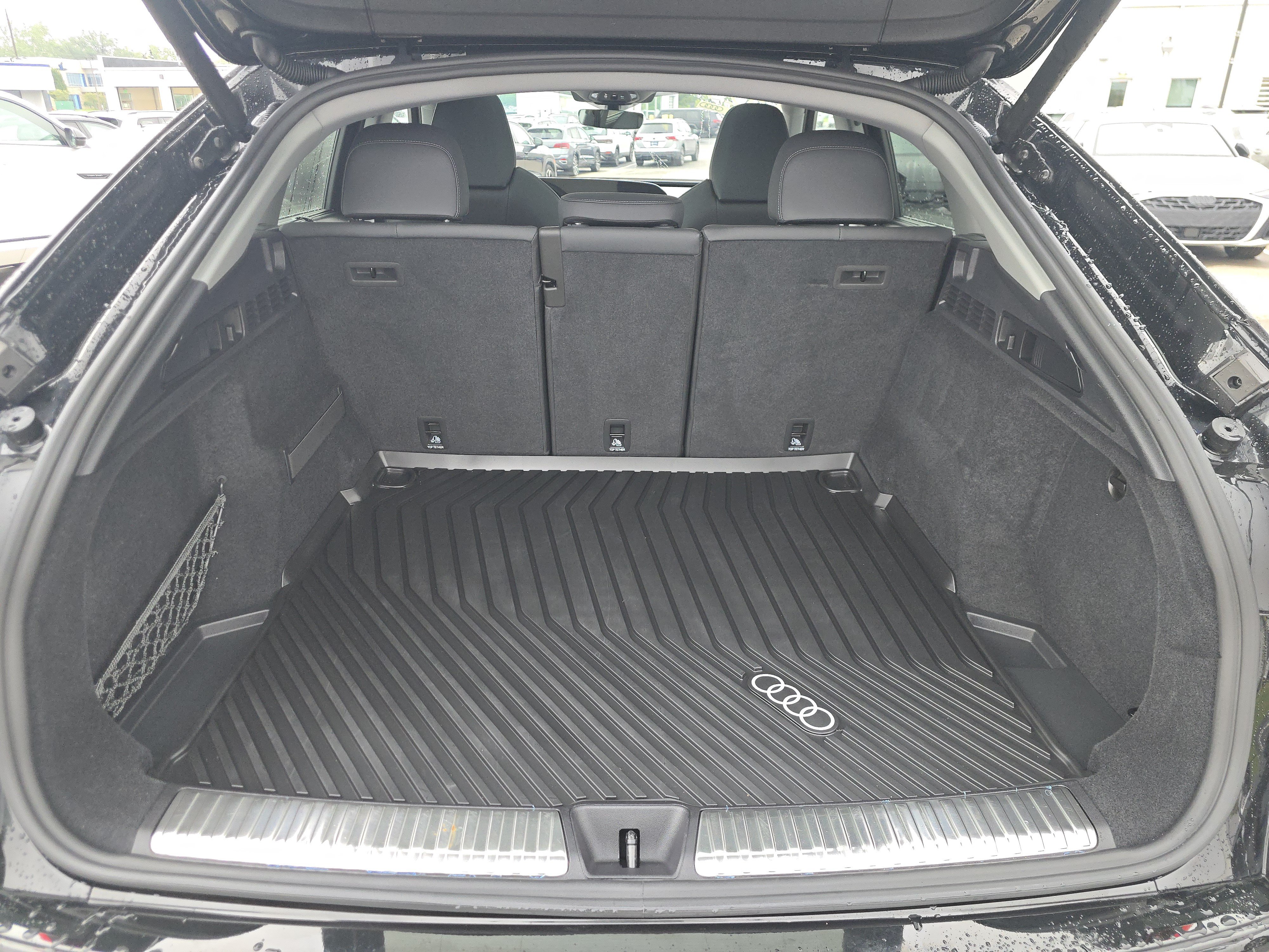 Certified 2025 Audi Q5 Premium Plus w/ Premium Plus AWD/4WD image 18
