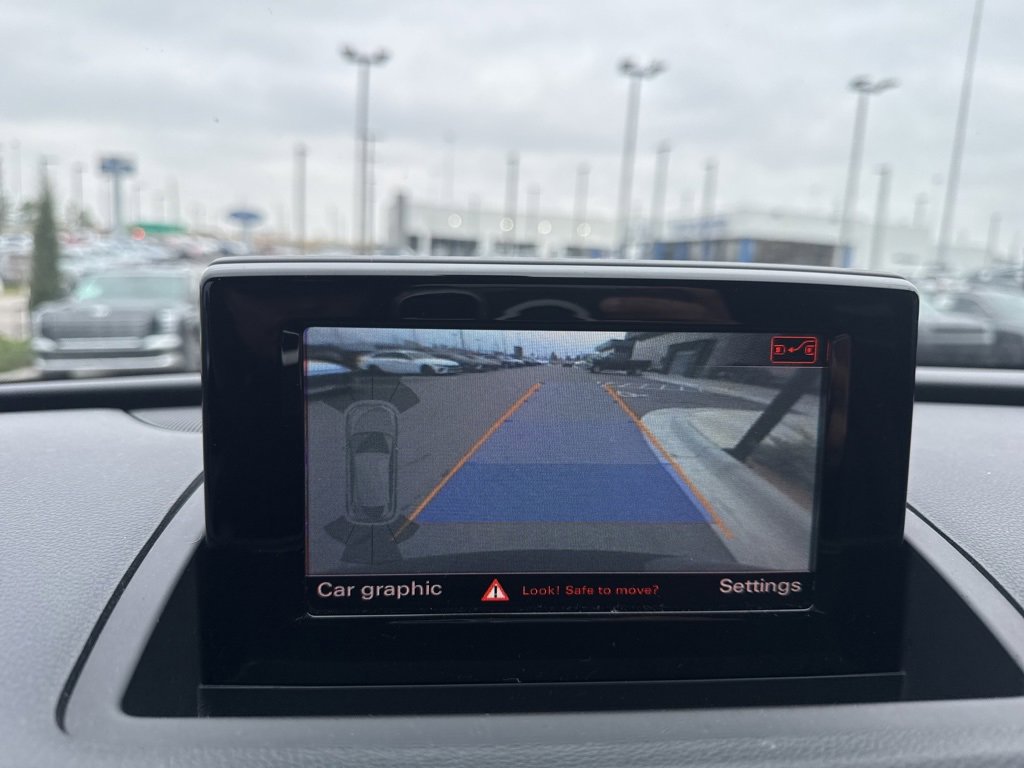 Used 2018 Audi Q3 2.0T Premium w/ Convenience Package image 18