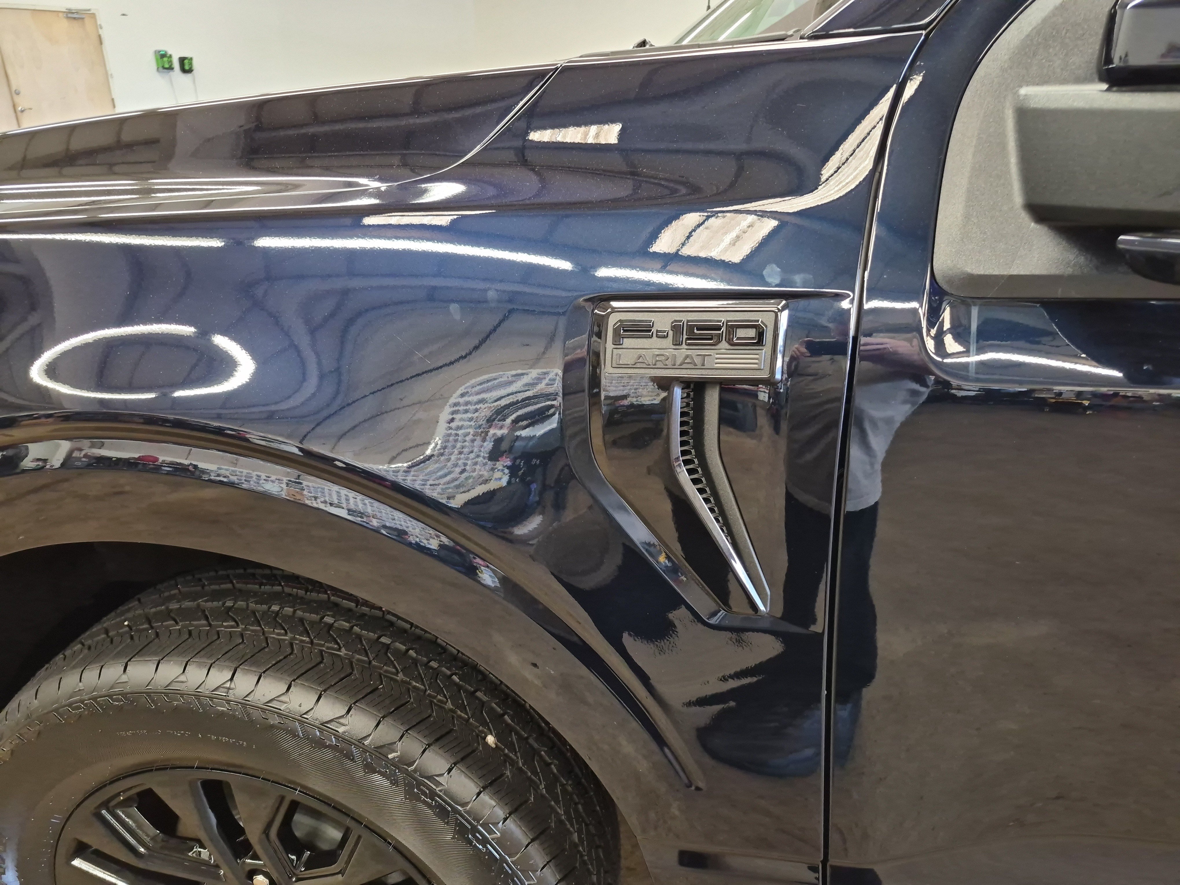 New 2026 Ford F150 Lariat w/ Equipment Group 501A Mid AWD/4WD image 10