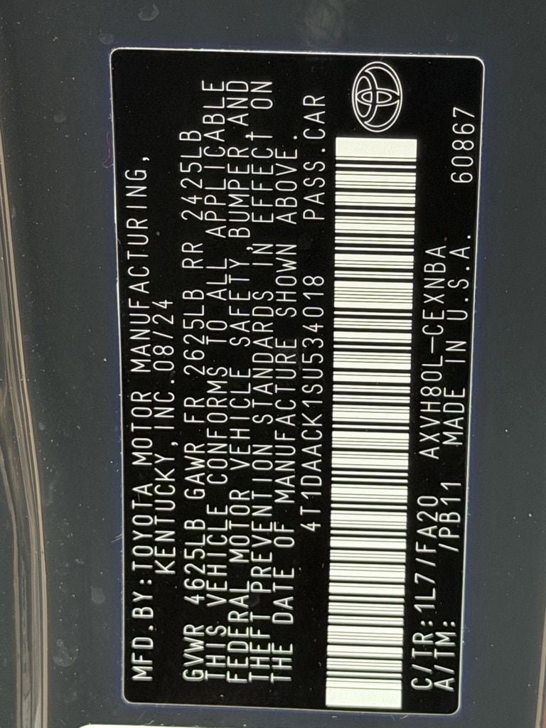 Used 2025 Toyota Camry LE FWD image 31