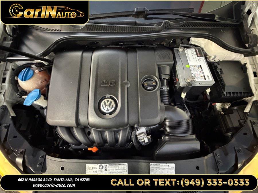 Used 2012 Volkswagen Golf 4-Door image 22