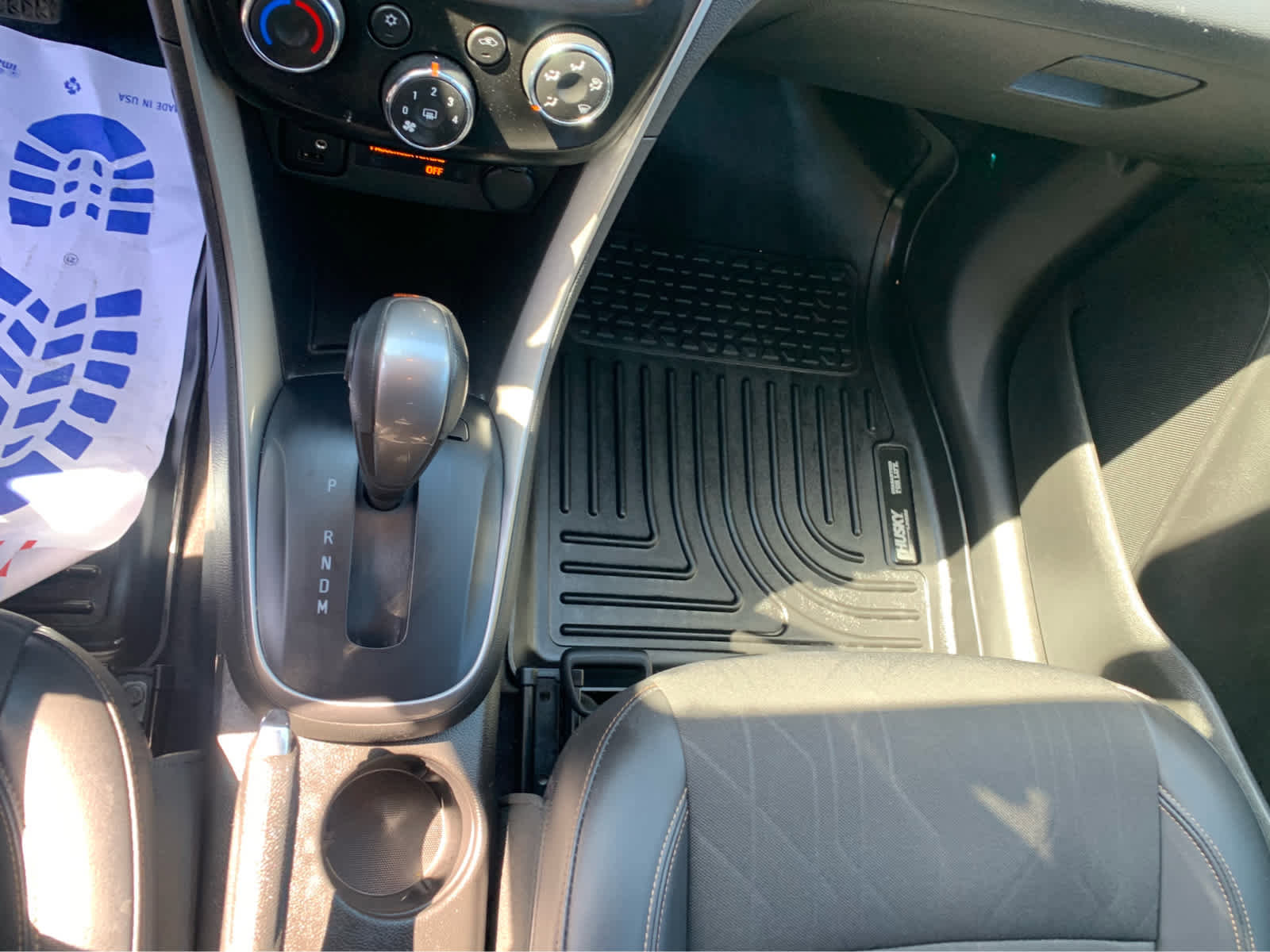 Used 2022 Chevrolet Trax LT w/ LT Convenience Package AWD/4WD image 19