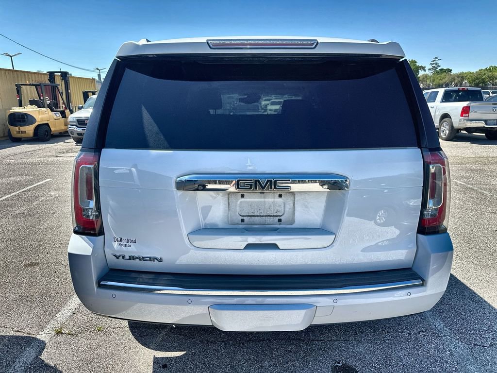 Used 2018 GMC Yukon Denali w/ Open Road Package image 6